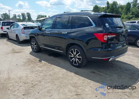 2019 Honda Pilot Touring z USA, uszkodzony, nr VIN 5FNYF6H69KB021253